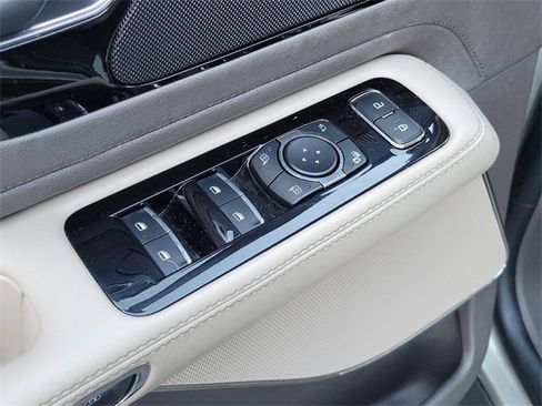 Certified 2023 Lincoln Aviator AWD w/ Premium Package image 21