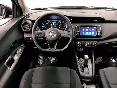 New 2025 Nissan Kicks Play S FWD image 39