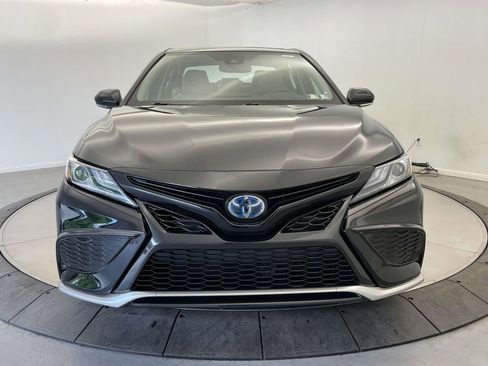 Used 2024 Toyota Camry XSE w/ Cold Weather Package FWD image 8