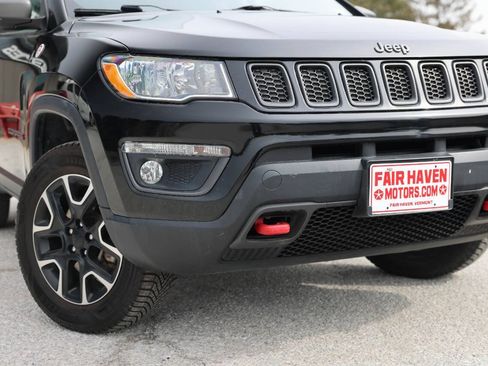 Used 2020 Jeep Compass Trailhawk AWD/4WD image 35