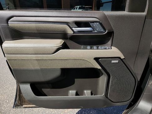 Certified 2025 Chevrolet Silverado 2500 ZR2 w/ Technology Package image 15