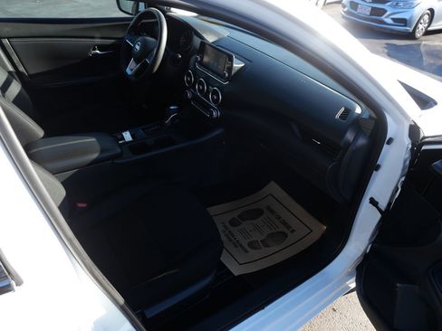 Used 2022 Nissan Sentra S image 26