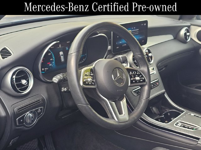 Certified 2022 Mercedes-Benz GLC 300 4MATIC image 4