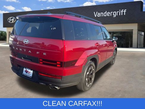 Used 2025 Hyundai Santa Fe SEL FWD image 3