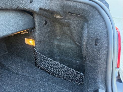 Used 2008 BMW 135i Convertible image 37