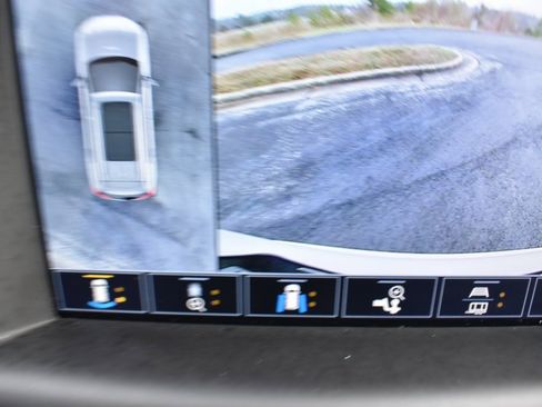 Certified 2022 GMC Terrain Denali w/ Denali Premium Package image 19