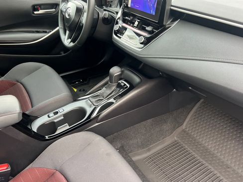 Certified 2025 Toyota Corolla SE image 15