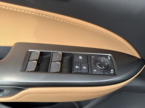 Used 2025 Lexus NX 350 AWD w/ Premium Package image 14