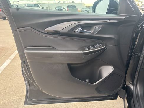 Used 2022 Chevrolet TrailBlazer RS image 15
