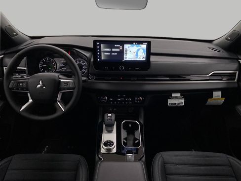 New 2026 Mitsubishi Outlander LE AWD/4WD image 20