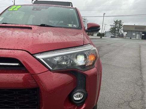 Used 2022 Toyota 4Runner TRD Off-Road Premium image 10