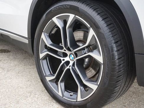Used 2024 BMW X5 sDrive40i w/ Premium Package RWD image 10