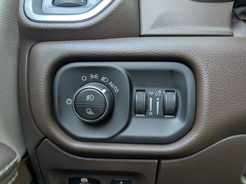 New 2026 RAM 1500 Laramie image 38