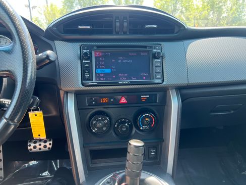 Used 2015 Scion FR-S RWD image 13