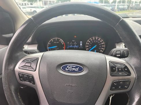 Used 2019 Ford Ranger XLT w/ Equipment Group 301A Mid RWD image 13