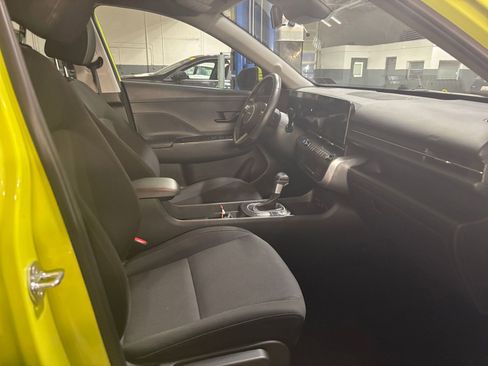 Used 2025 Hyundai Kona SEL image 27