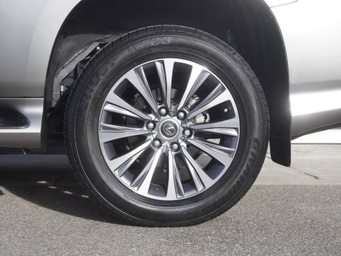 Used 2023 Lexus GX 460 Luxury image 33