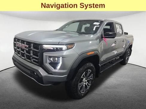 Used 2024 GMC Canyon AT4 AWD/4WD image 4