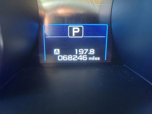 Used 2017 Subaru Outback 2.5i Limited image 17