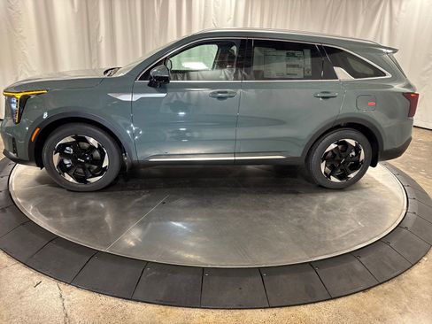 New 2026 Kia Sorento EX image 6