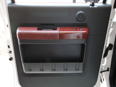 Used 2014 Ford F250 King Ranch image 49