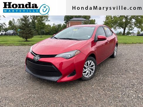 Used 2018 Toyota Corolla LE FWD image 1