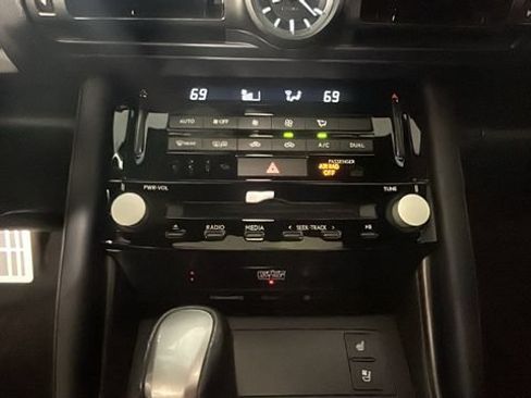 Used 2023 Lexus IS 350 F Sport AWD/4WD image 23