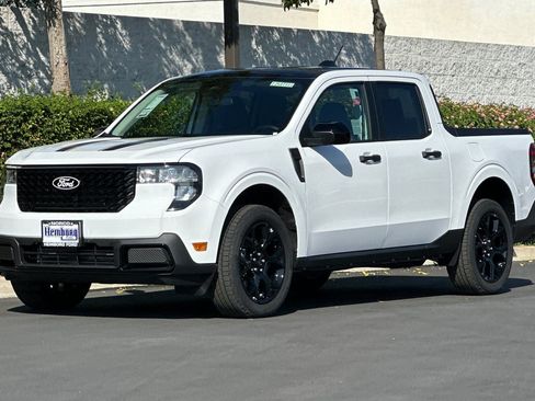 New 2025 Ford Maverick XLT w/ Black Appearance Package image 8