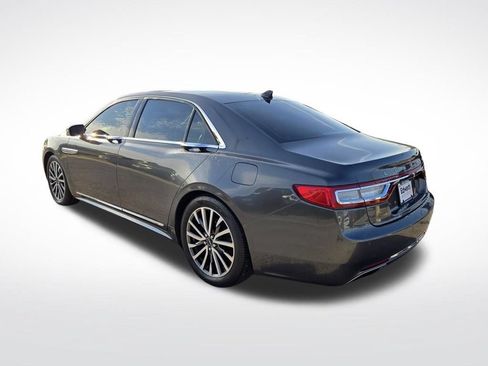 Used 2018 Lincoln Continental Select w/ Continental Climate Package AWD/4WD image 7