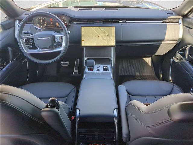 New 2027 Land Rover Range Rover Long Wheelbase SE AWD/4WD image 15