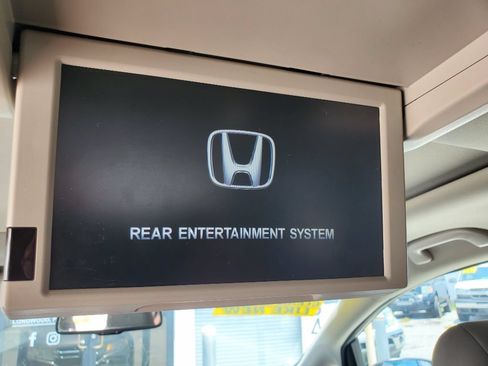 Used 2016 Honda Odyssey EX-L image 32