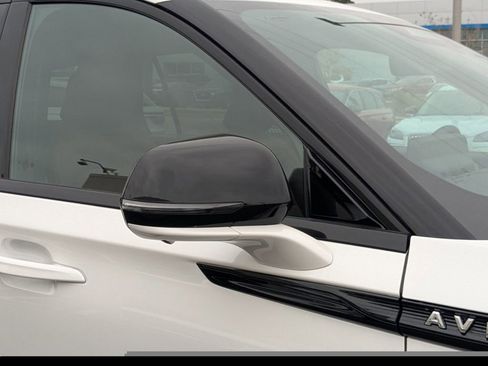 New 2026 Lincoln Aviator Reserve w/ Jet Appearance Package image 12