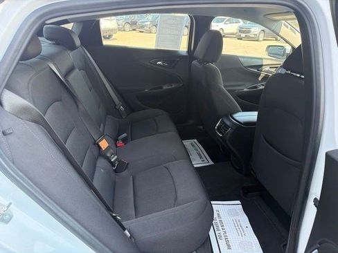 Used 2024 Chevrolet Malibu LT FWD image 18