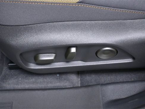 New 2026 Chevrolet Equinox ACTIV w/ Convenience Package III image 12