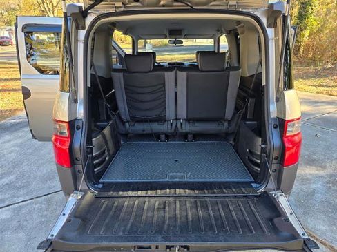 Used 2004 Honda Element EX image 27