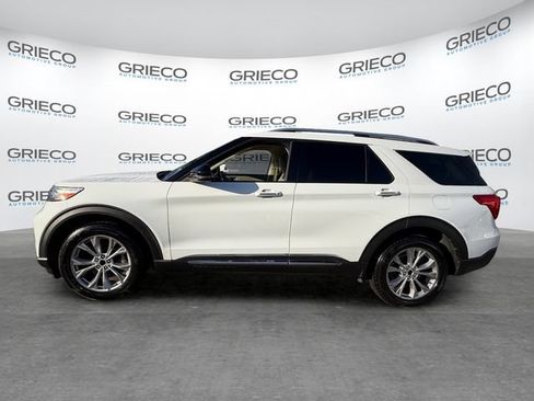 Used 2021 Ford Explorer Limited AWD/4WD image 4