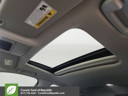Used 2024 Honda Civic Touring image 12