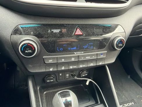 Used 2020 Hyundai Tucson Limited w/ Cargo Package AWD/4WD image 21