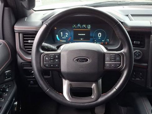 Used 2023 Ford Expedition Limited AWD/4WD image 19