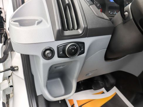 Used 2018 Ford Transit 150 XLT image 23