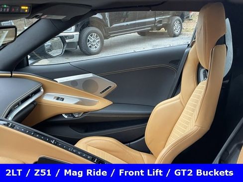 Used 2021 Chevrolet Corvette Stingray Preferred Conv w/ Z51 Performance Package image 38