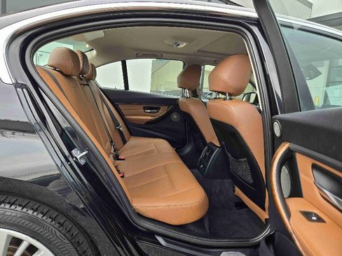 Used 2013 BMW 335i xDrive Sedan image 11