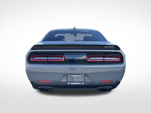 Used 2017 Dodge Challenger SRT Hellcat RWD image 7