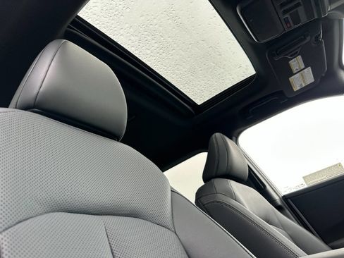 New 2026 Subaru Outback Limited image 19