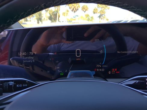 New 2026 Cadillac Optiq Luxury 2 image 34