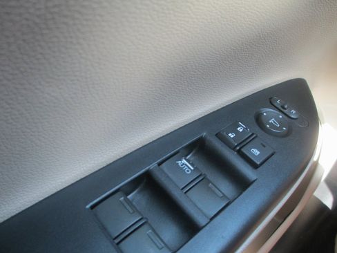 Used 2014 Honda Accord LX image 17