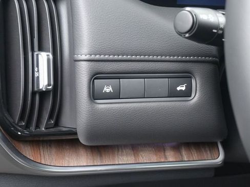 New 2026 Nissan Armada Platinum image 21