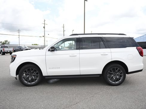New 2027 Ford Expedition Platinum RWD image 6