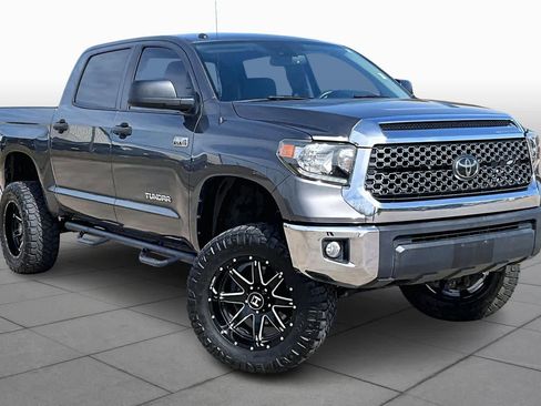 Used 2019 Toyota Tundra SR5 w/ SR5 Upgrade Package image 3