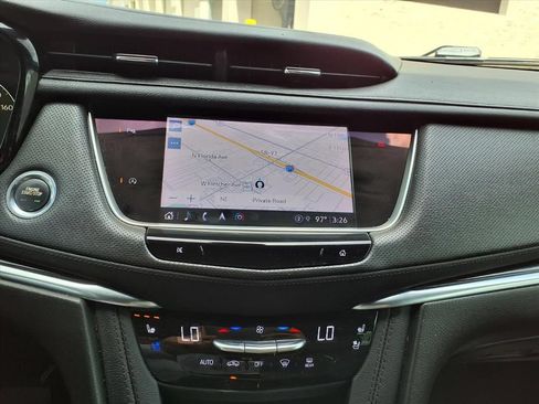 Used 2023 Cadillac XT5 Premium Luxury FWD image 16
